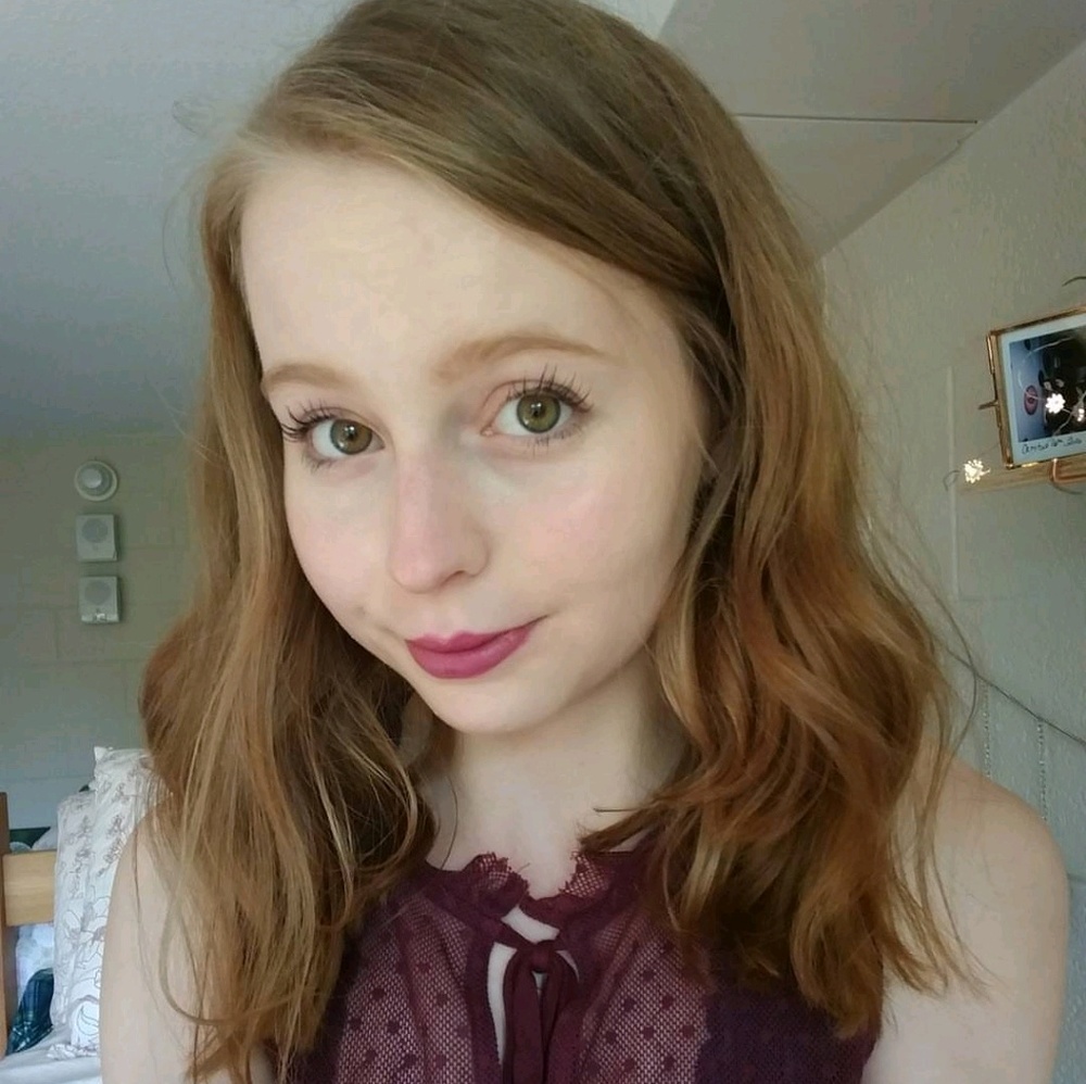 Meet your Posher, Ari